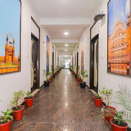 Fabhotel Rainbow Villa Near Igi Airport Yeni Delhi Dış mekan fotoğraf