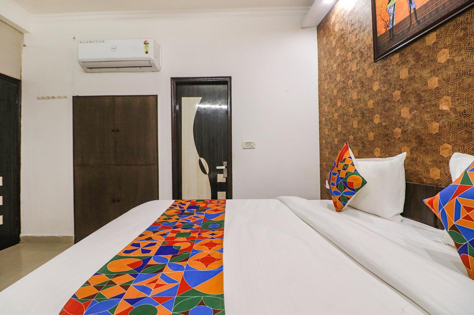 Fabhotel Rainbow Villa Near Igi Airport Yeni Delhi Dış mekan fotoğraf