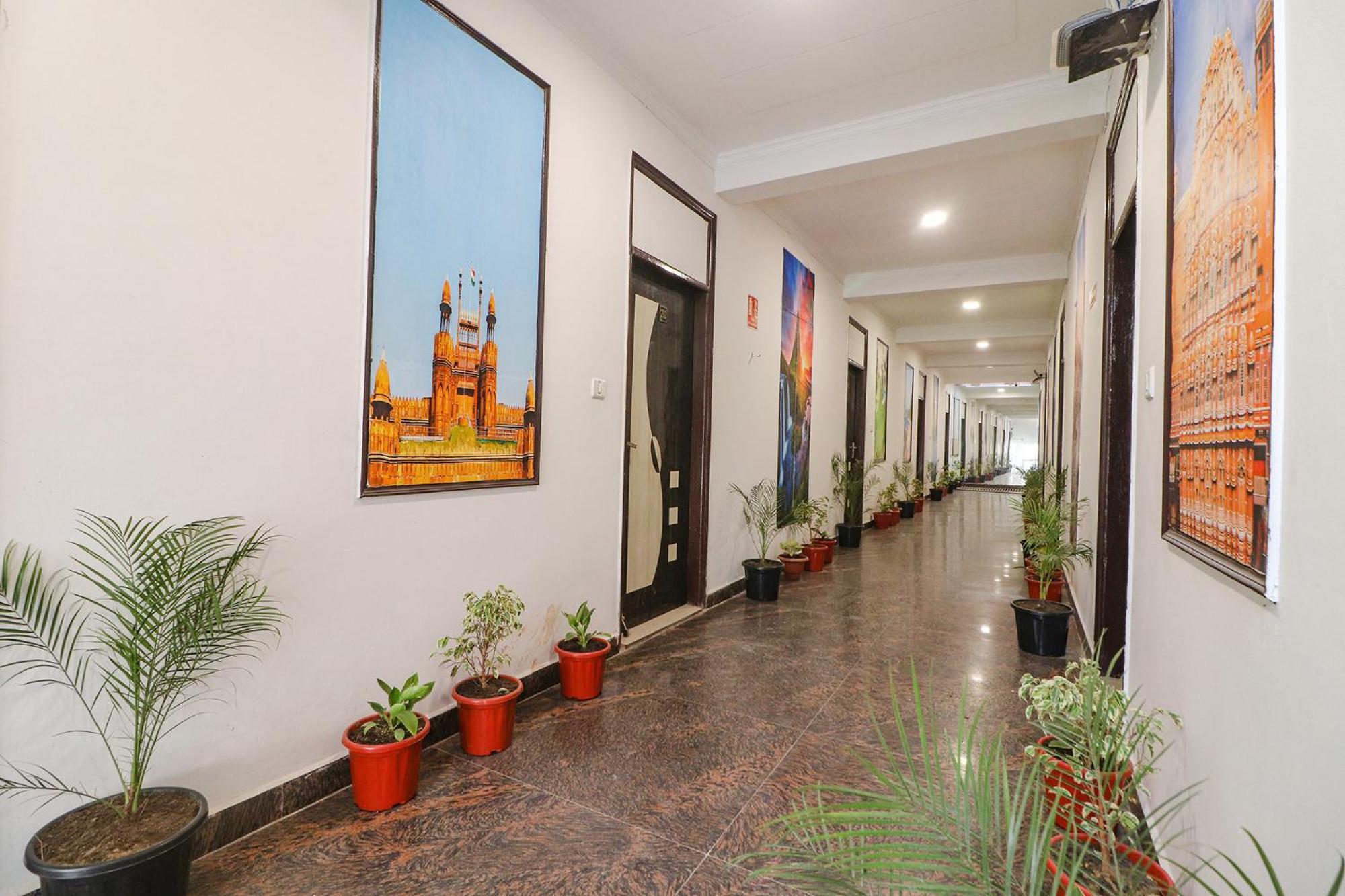 Fabhotel Rainbow Villa Near Igi Airport Yeni Delhi Dış mekan fotoğraf